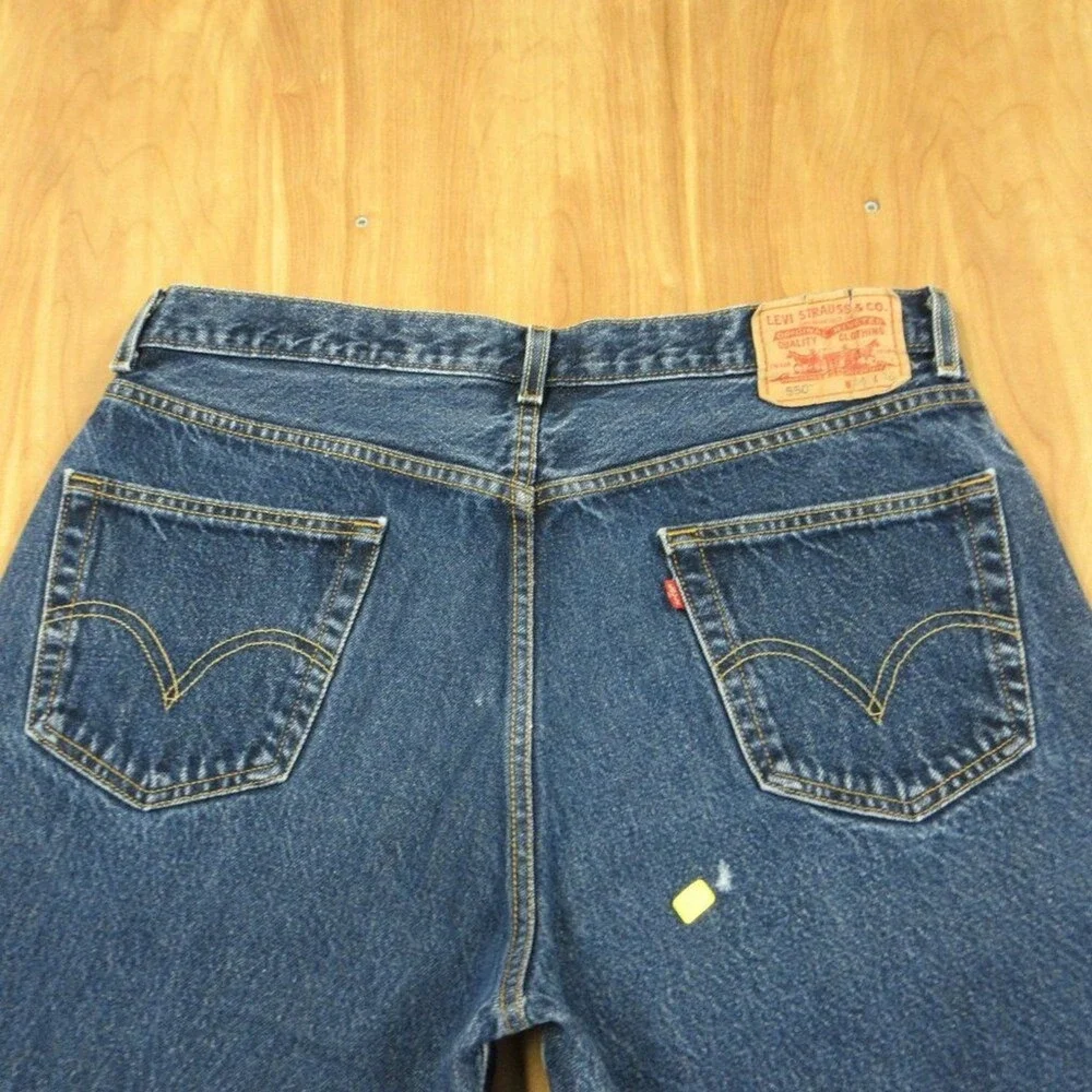 LEVI'S 550 Relaxed Fit VINTAGE Jeans Mens Sz 36x36 Slightly Baggy Y2K Blue Denim